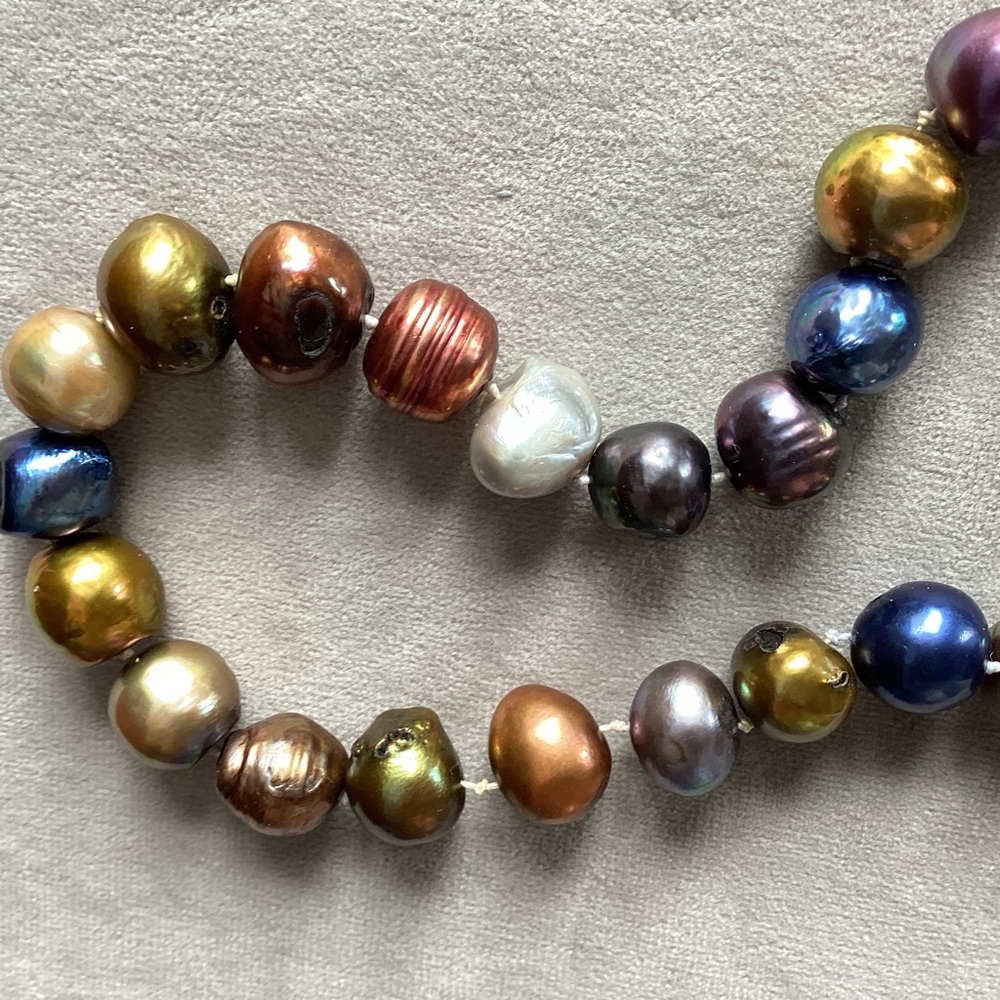 Jewelary - Picture 3 of 8
